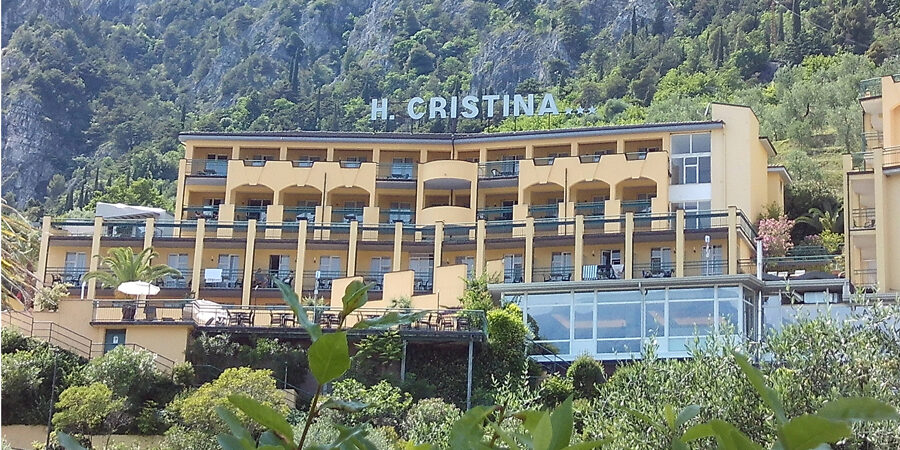 R-Gardasee Hotel_Slide Start